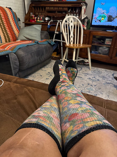 Michelle T. - Viasox EasyStretch™