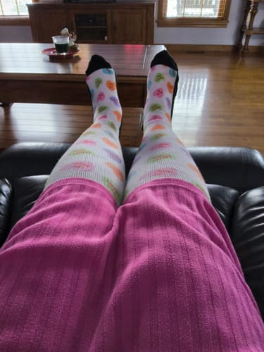 Deborah K. - Viasox EasyStretch™