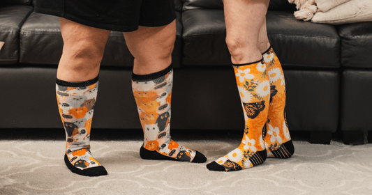 The Ultimate Guide to Sock Comfort: Compression vs. EasyStretch™ for Every Body