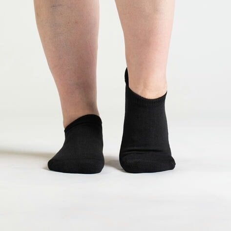 Black ankle socks