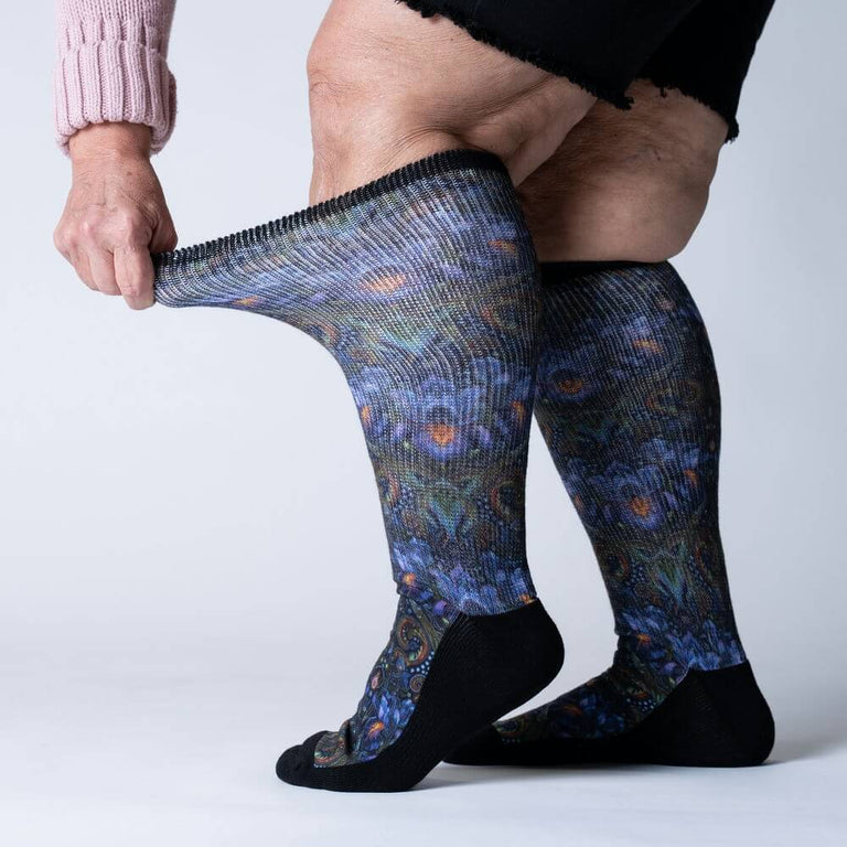 Iridescent Iris EasyStretch™ Socks