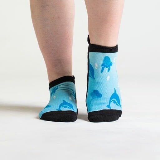 Deep sea ankle socks