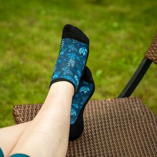 Viasox Jellyfish Blues Ankle Socks Front View In Action