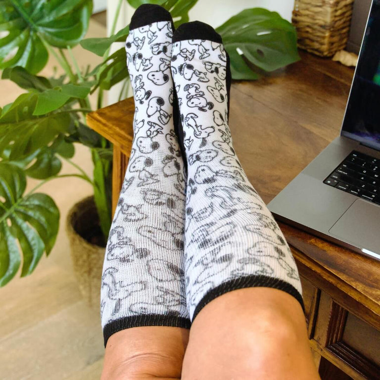 Snoopy knee-high socks